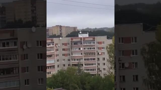 Момент прилета бпла в смоленске Момент прилета бпла в смоленске