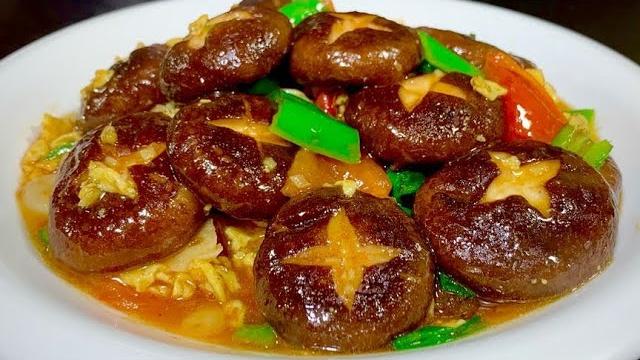 This is the best way to make shiitake mushrooms. they are tender and refreshing, delicious This is the best way to make shiitake mushrooms. they are tender and refreshing, delicious