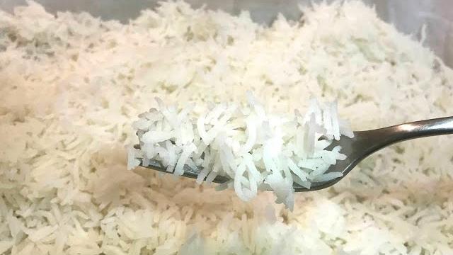 How to cook rice. almost everyone makes these 2 mistakes when they cook rice. ivan kas How to cook rice. almost everyone makes these 2 mistakes when they cook rice. ivan kas