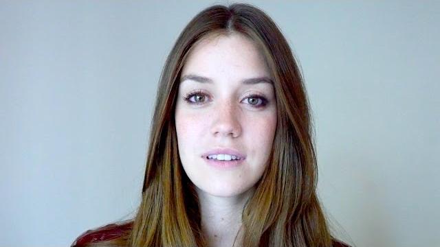 Video for practicing eye contact Video for practicing eye contact