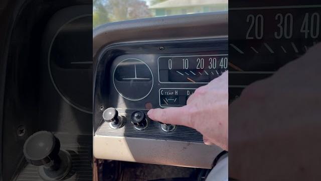 Gas spark bang #c10 #trucks #chevrolet#chevy #chevytrucks #oldschool #classictrucks #shorts Gas spark bang #c10 #trucks #chevrolet#chevy #chevytrucks #oldschool #classictrucks #shorts
