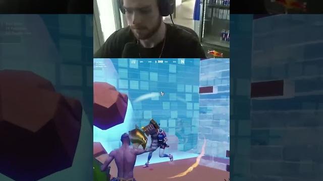 Mongraal finds the golden fish in fortnite reload Mongraal finds the golden fish in fortnite reload