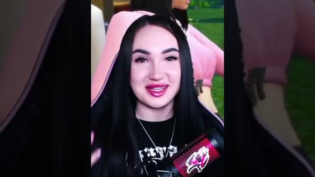 4 человека со мной 4 человека со мной