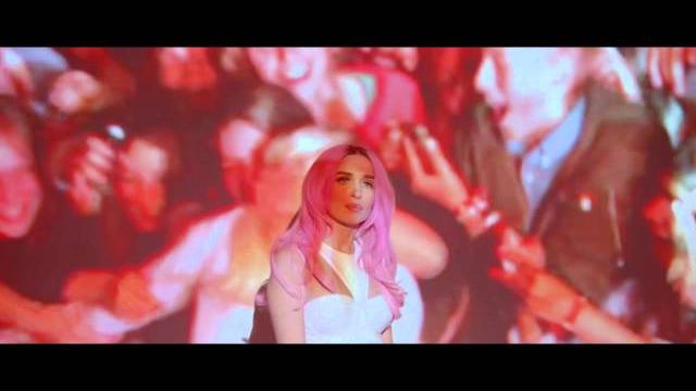 Rebecca & fiona - candy love (official video) Rebecca & fiona - candy love (official video)