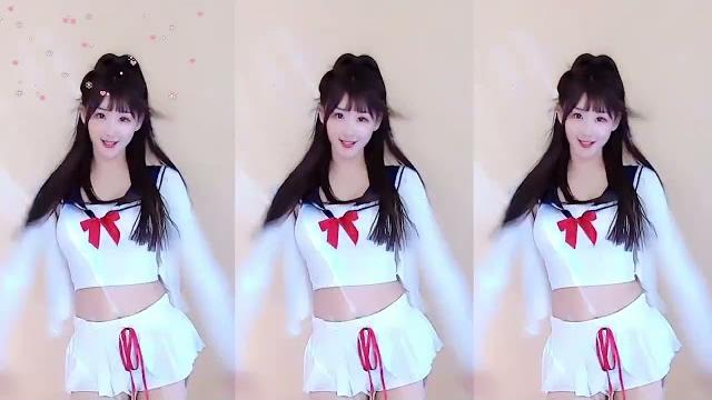 牛小蘑菇(1) 牛小蘑菇(1)