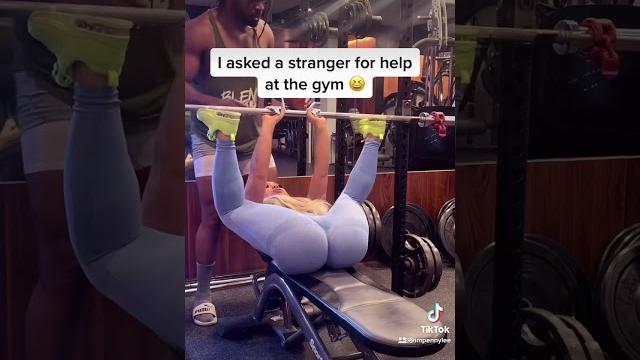 At the gym doing everything wrong #gym #fitness #training #prank #gymprank #leggings #girlfitness At the gym doing everything wrong #gym #fitness #training #prank #gymprank #leggings #girlfitness
