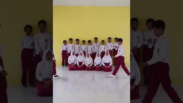 Ikut trend di sekolah sd paling seru sangat Ikut trend di sekolah sd paling seru sangat