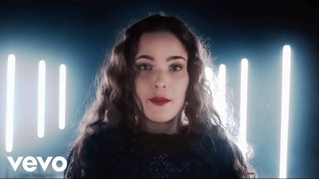 Alexiane - a million on my soul (from "valerian and the city of a thousand planets") Alexiane - a million on my soul (from "valerian and the city of a thousand planets")