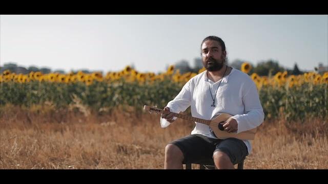 Özgür babacan - kirvem | mahzuni şerif(cover) Özgür babacan - kirvem | mahzuni şerif(cover)