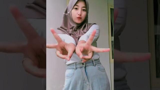 Leona khanza Leona khanza