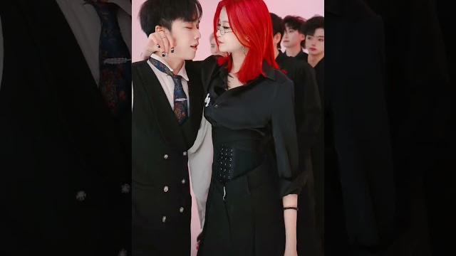 Couple dance #chinalivestream #chinesedancer Couple dance #chinalivestream #chinesedancer