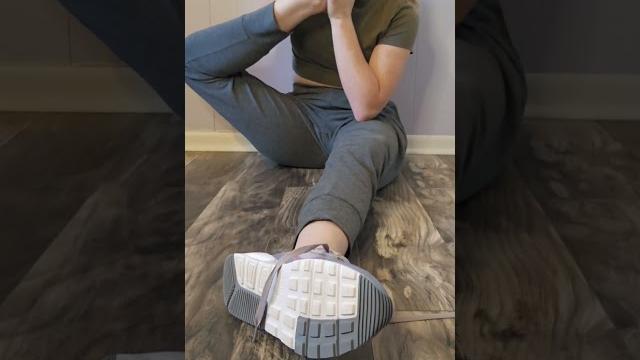 Sniff test after the gym #smell #barefoot #gym #feet #toes #smelly #socks #footmassage #feets Sniff test after the gym #smell #barefoot #gym #feet #toes #smelly #socks #footmassage #feets