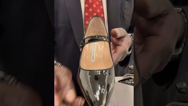 Mary jane by manolo blahnic camparinew #manoloblahnik #designershoes #classicshoes #subscribe #reel Mary jane by manolo blahnic camparinew #manoloblahnik #designershoes #classicshoes #subscribe #reel