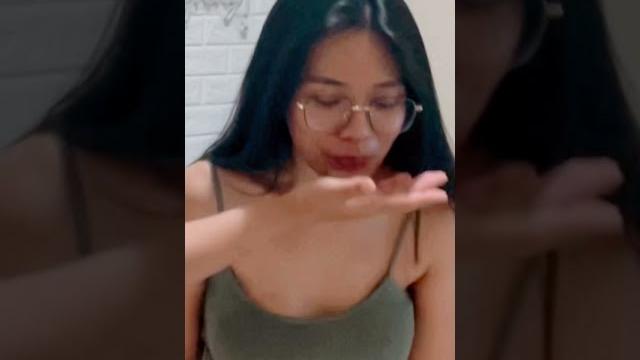 Belajar meludah? Belajar meludah?