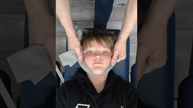 Kid tries a full body adjustment for the first time! Kid tries a full body adjustment for the first time!