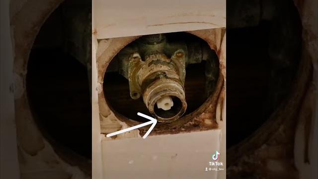 How to fix your leaking shower faucet How to fix your leaking shower faucet