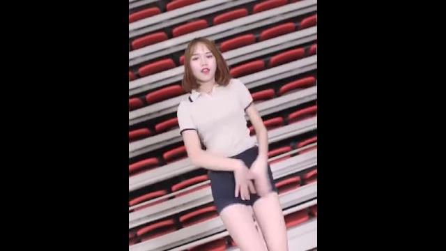 Tiktok 抖音美女热舞诱惑38 高清 Tiktok 抖音美女热舞诱惑38 高清