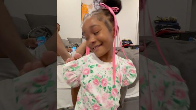 Little sister tries to talk to mom & big brother does this.. must watch #shorts #dreamdiorsworld Little sister tries to talk to mom & big brother does this.. must watch #shorts #dreamdiorsworld