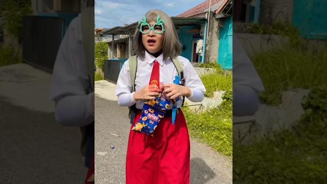 Ketemu orang gila | nurrayni2525 Ketemu orang gila | nurrayni2525