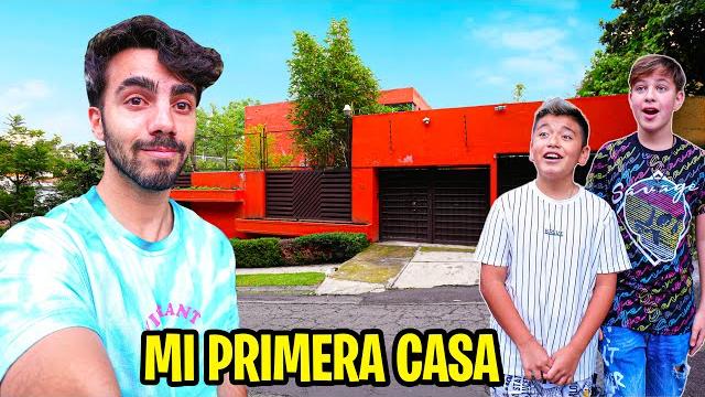 Llevo a mis vecinos a mi antigua casa *emocional* Llevo a mis vecinos a mi antigua casa *emocional*