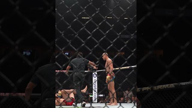 Alex pereira's left hook drops jiri prochazka! #ufc303 Alex pereira's left hook drops jiri prochazka! #ufc303