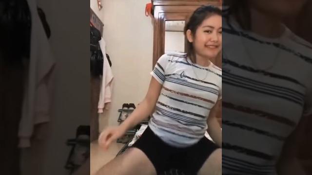 Goyang bantal nih boss #shorts Goyang bantal nih boss #shorts