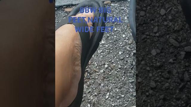 Natural big wide feet, bbw feet Natural big wide feet, bbw feet