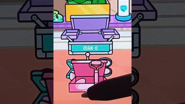 New free make up + skin care kit in toca boca New free make up + skin care kit in toca boca