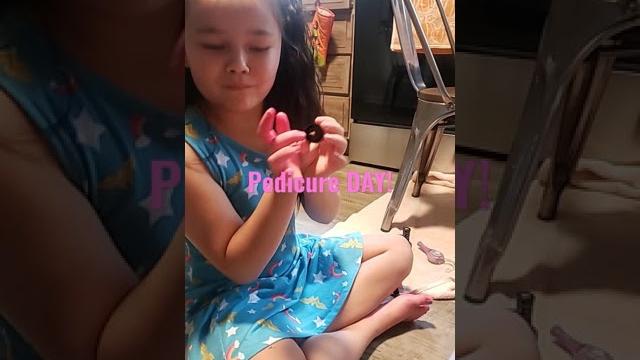 Lyly and chychy have a pedicure day. Lyly and chychy have a pedicure day.