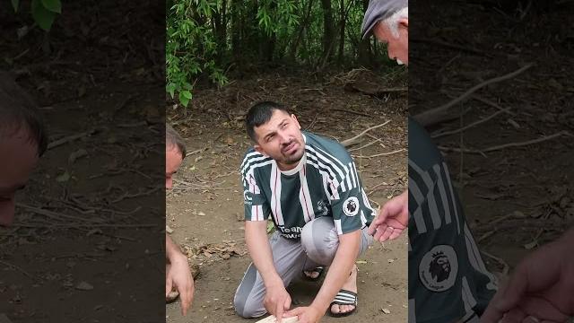 Başı değdi mi zevki orada Başı değdi mi zevki orada