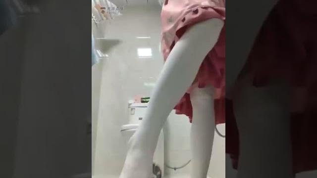 套路直播阿月5第一视角厕所红绿灯 套路直播阿月5第一视角厕所红绿灯