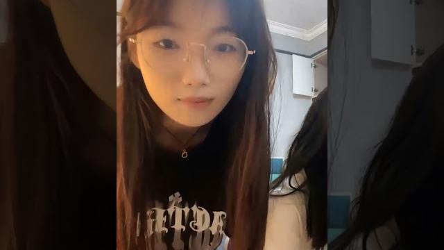 #女大学生 #甜妹 #困困兔 #女大学生 #甜妹 #困困兔