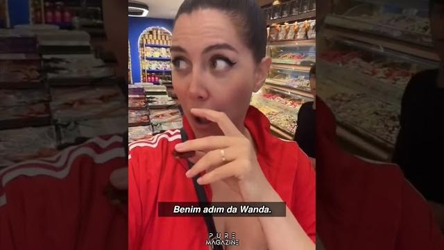 Türk esnaf ile wanda nara arasında geçen konuşma #shortvideo #shorts #icardi #short #shortsfeed Türk esnaf ile wanda nara arasında geçen konuşma #shortvideo #shorts #icardi #short #shortsfeed
